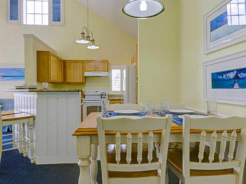 Apartment Runaway Beach Resort Apartments 3-4